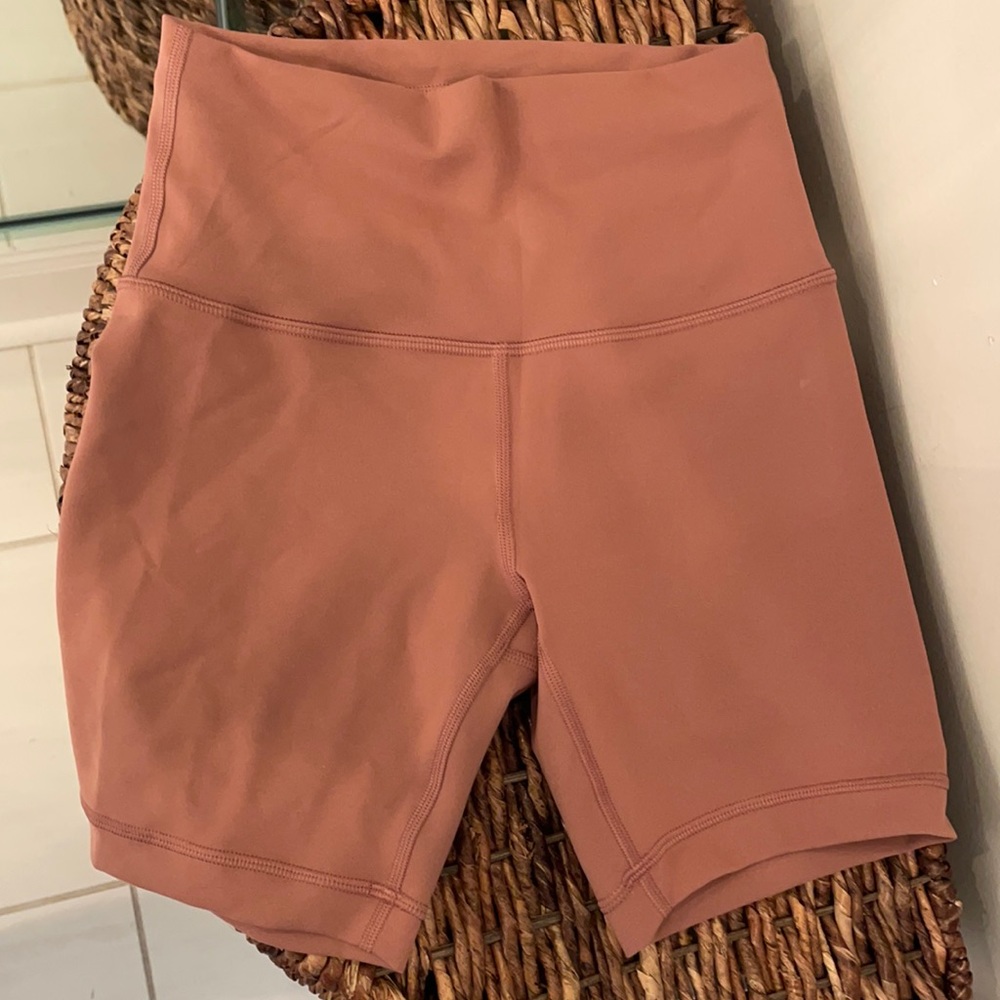 Lululemon wunder train hr 6inch